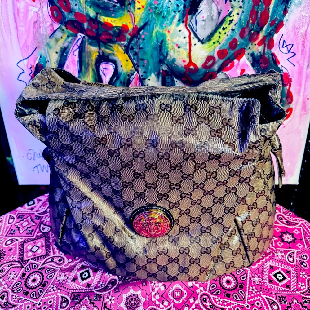 Pre-Loved Gucci Hysteria Fold Over Hobo